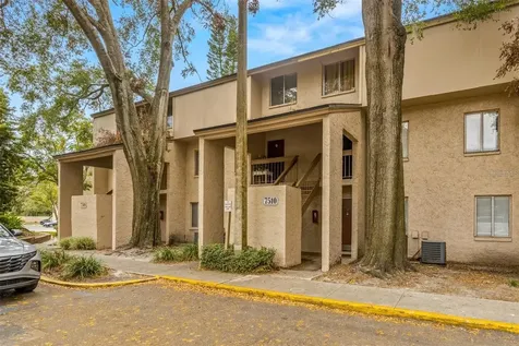 7510 Presley Place Tampa FL 33617