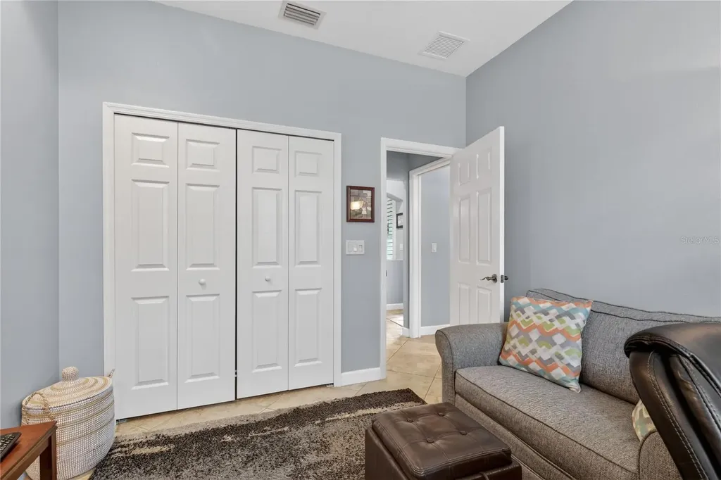 8927 Bridgeport Bay Circle Mount Dora FL 32757