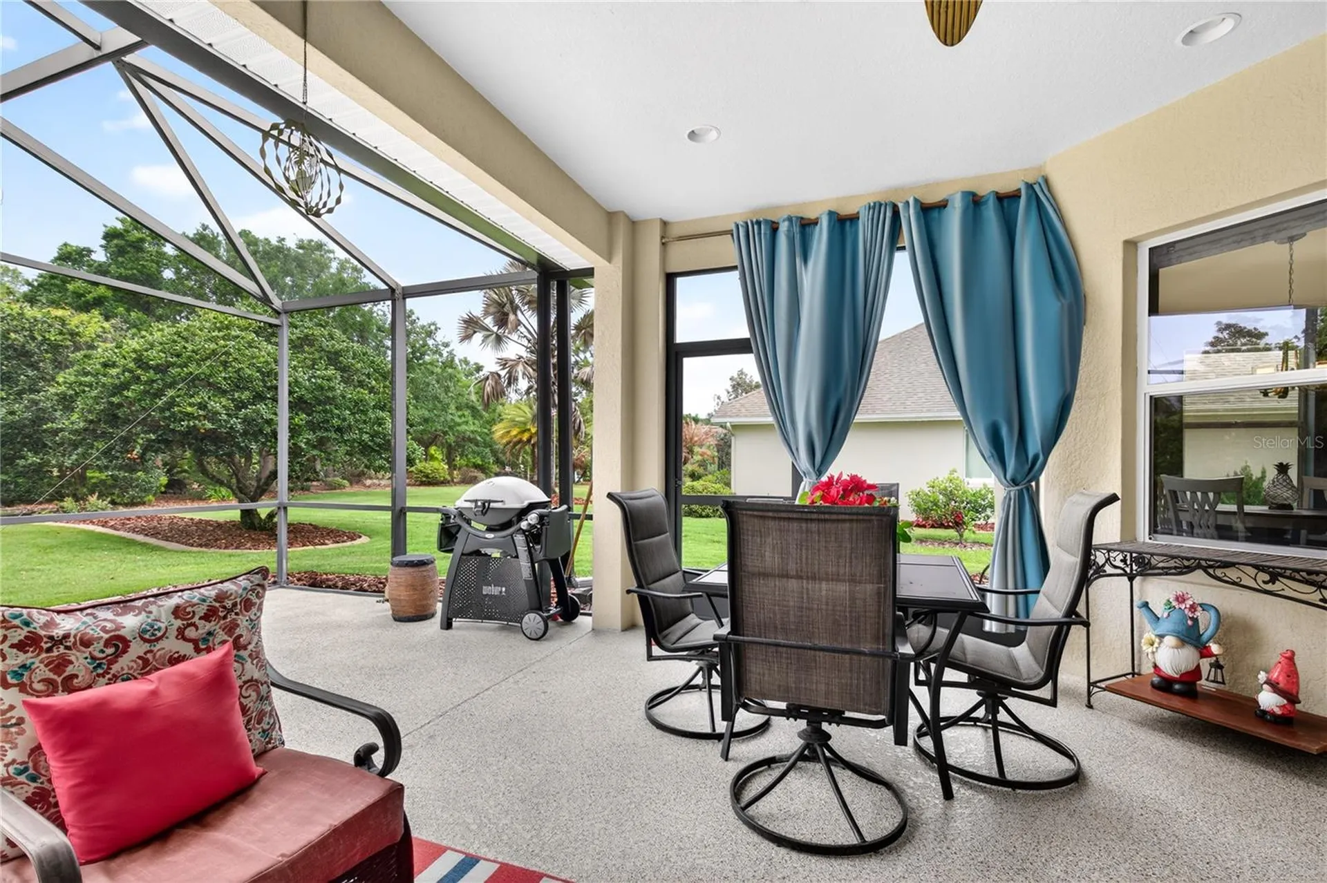 8927 Bridgeport Bay Circle Mount Dora FL 32757