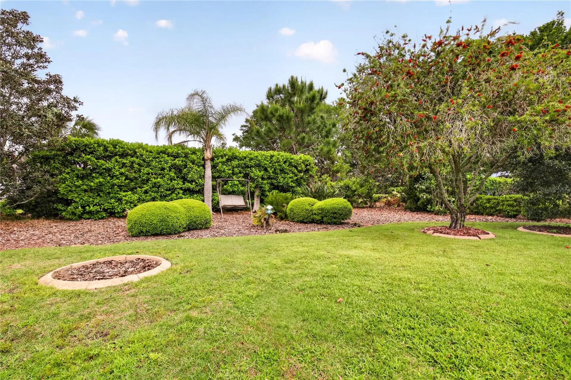 8927 Bridgeport Bay Circle Mount Dora FL 32757