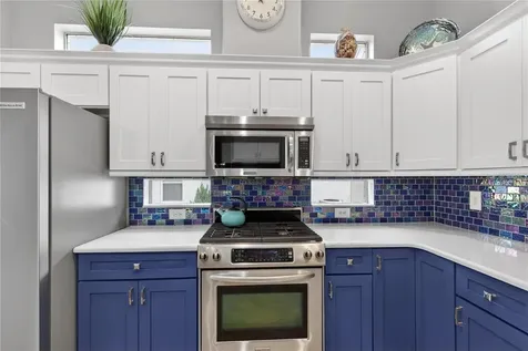 8927 Bridgeport Bay Circle Mount Dora FL 32757