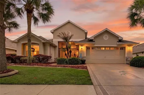 8927 Bridgeport Bay Circle Mount Dora FL 32757