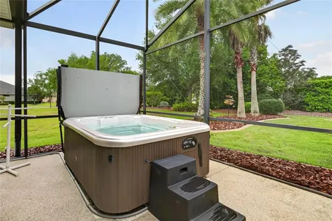 8927 Bridgeport Bay Circle Mount Dora FL 32757