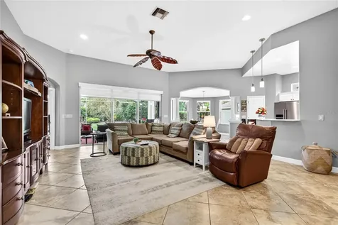 8927 Bridgeport Bay Circle Mount Dora FL 32757