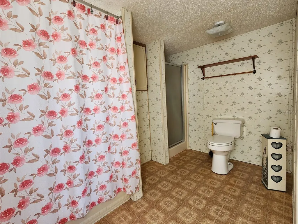 20916 County Road 44a Eustis FL 32736