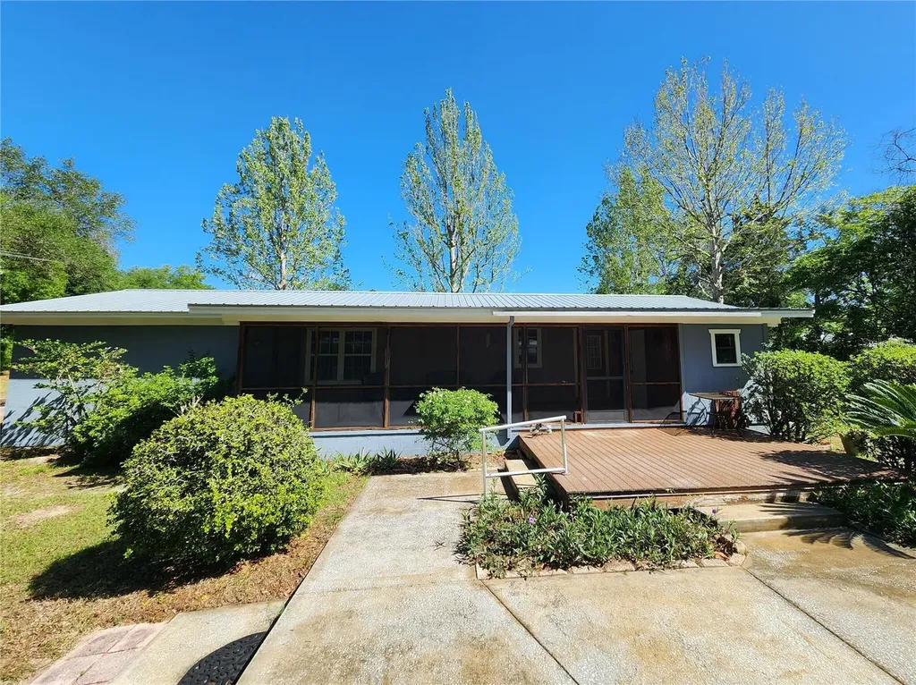20916 County Road 44a Eustis FL 32736