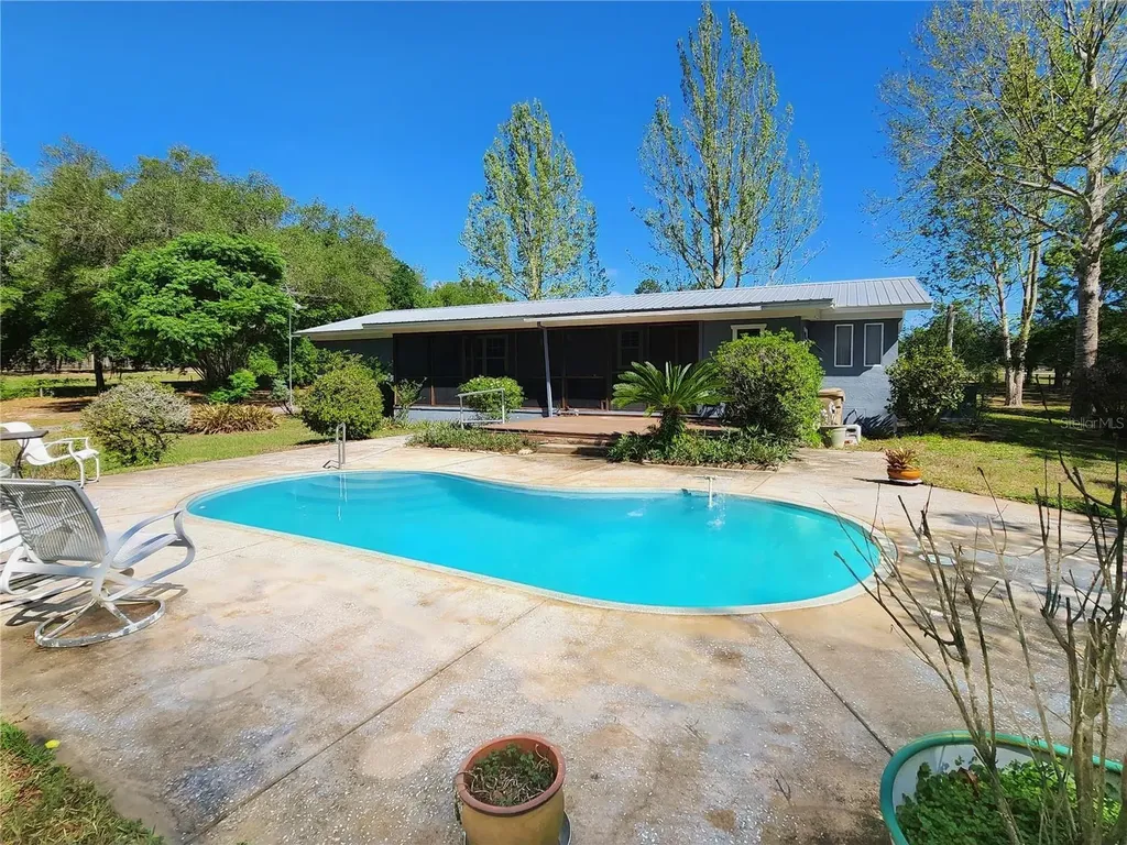 20916 County Road 44a Eustis FL 32736