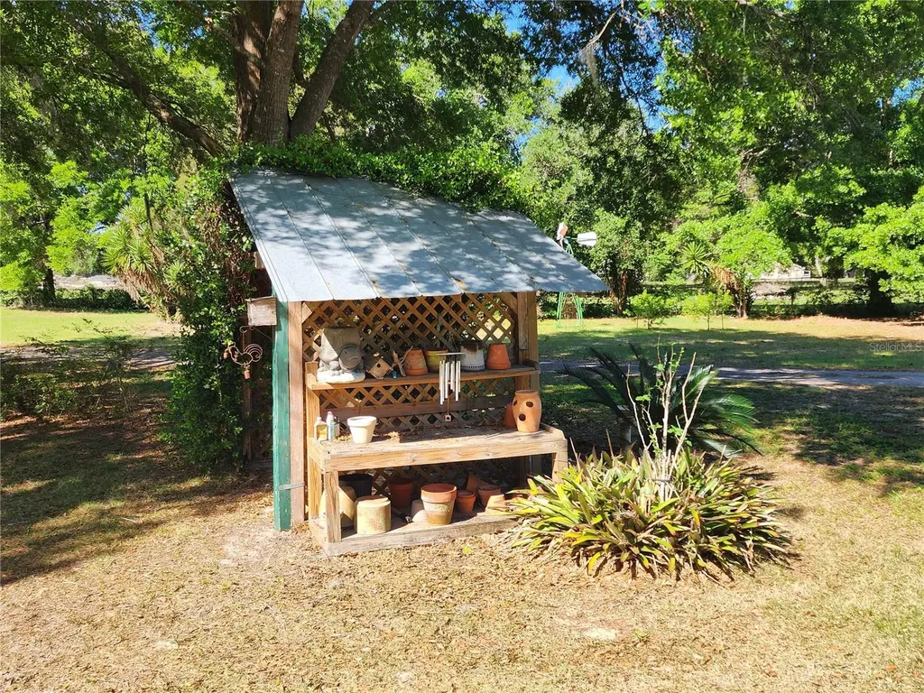 20916 County Road 44a Eustis FL 32736