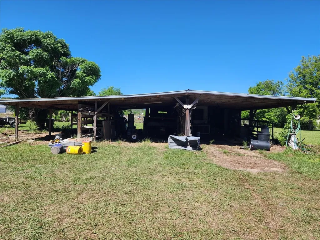 20916 County Road 44a Eustis FL 32736