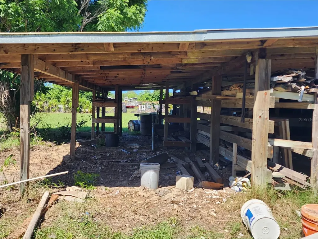20916 County Road 44a Eustis FL 32736