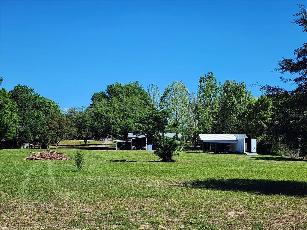 20916 County Road 44a Eustis FL 32736