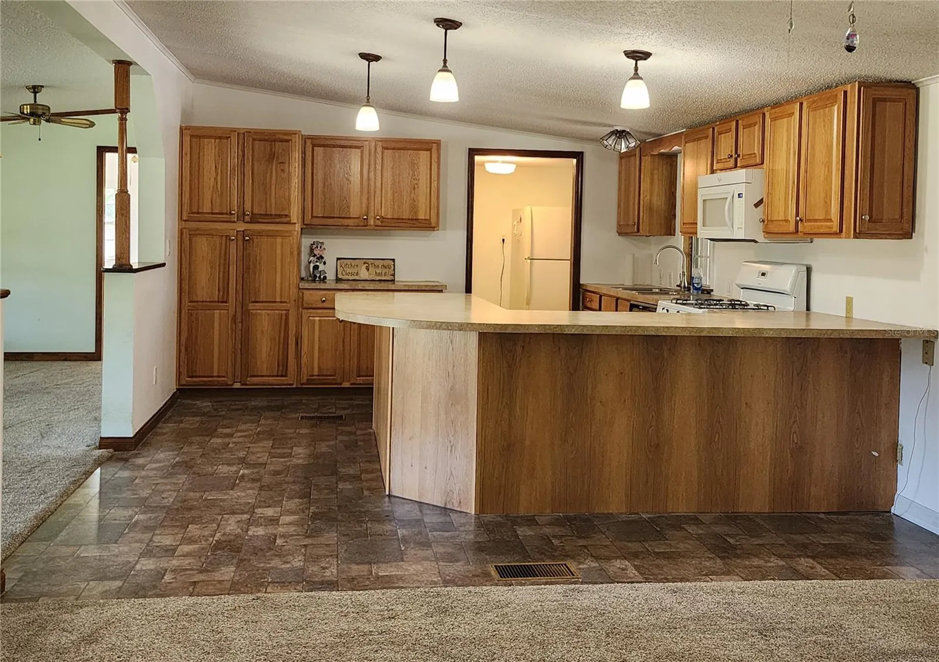 20916 County Road 44a Eustis FL 32736