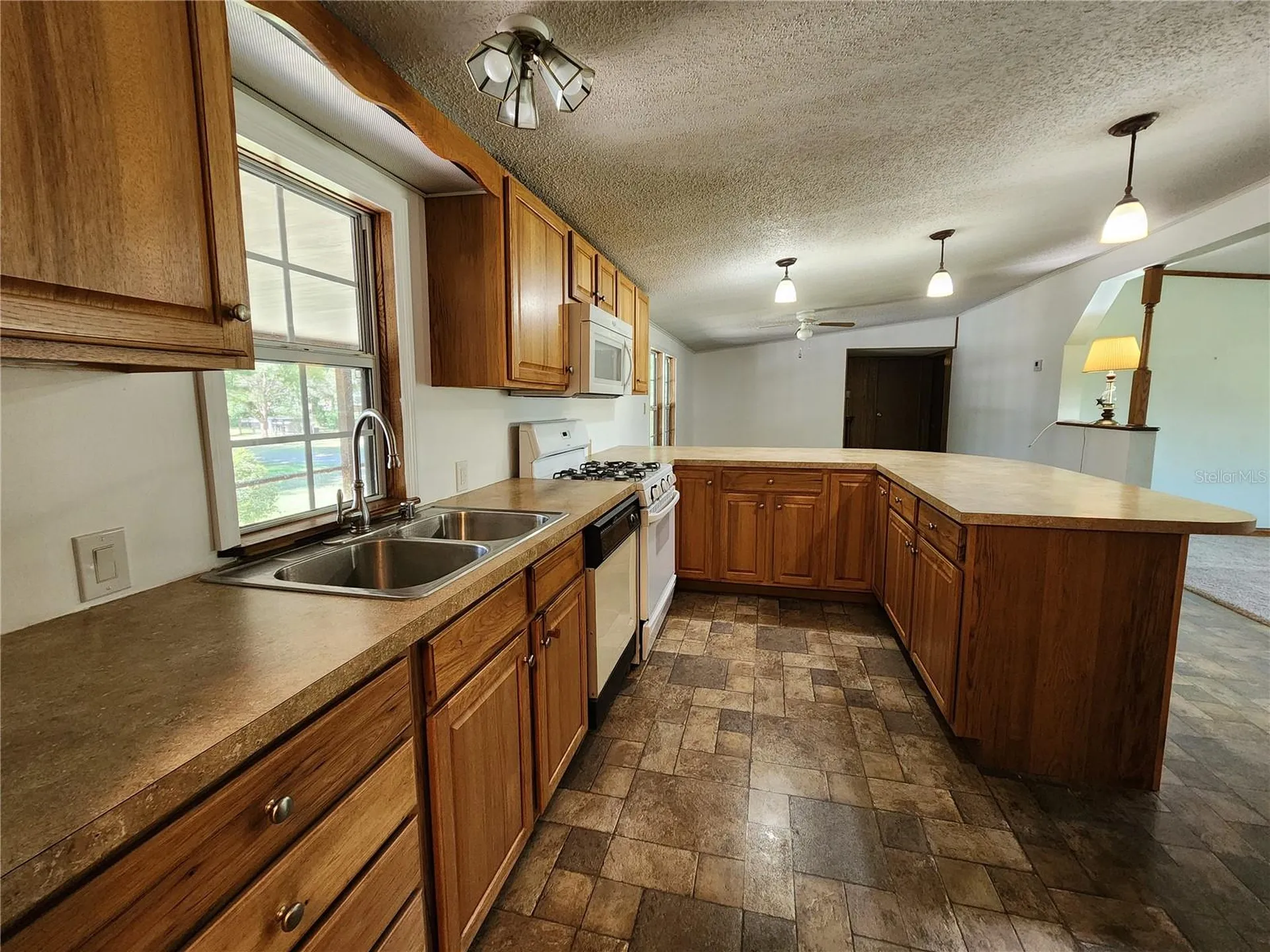 20916 County Road 44a Eustis FL 32736
