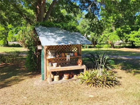 20916 County Road 44a Eustis FL 32736