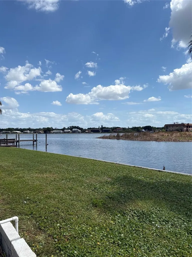 10057 110th Place Largo FL 33773