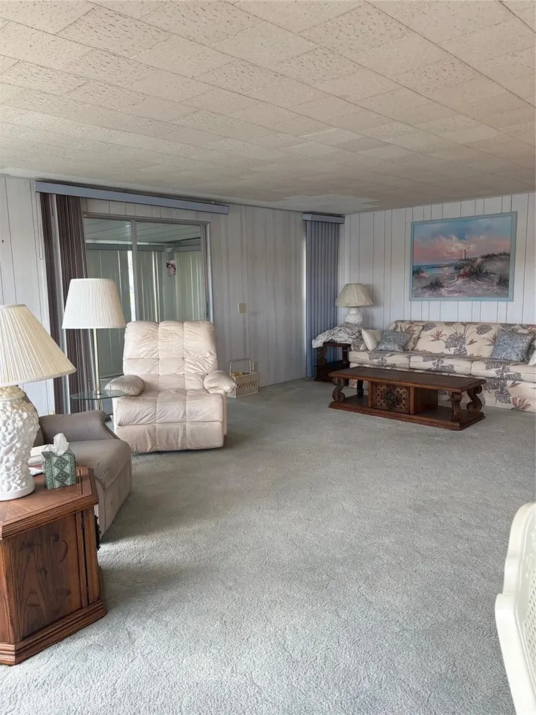 10057 110th Place Largo FL 33773
