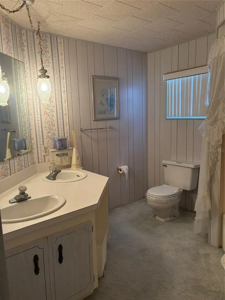 10057 110th Place Largo FL 33773