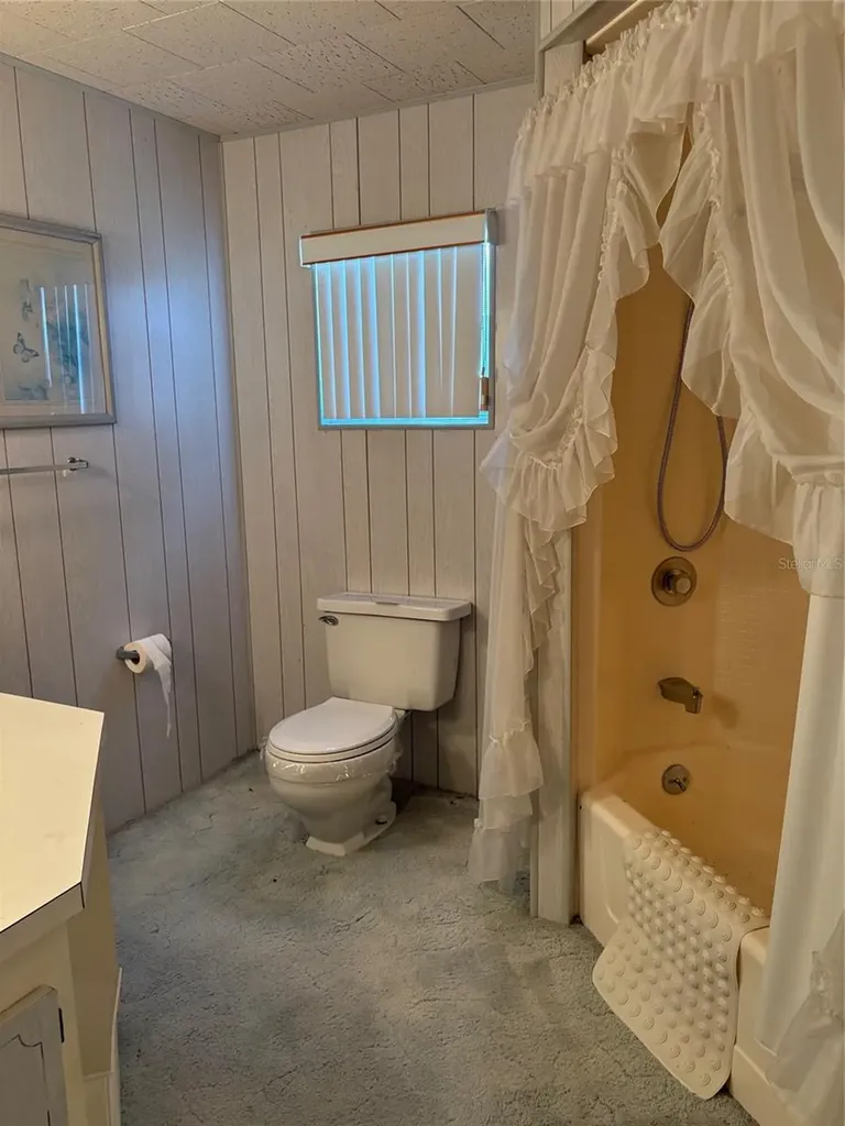 10057 110th Place Largo FL 33773