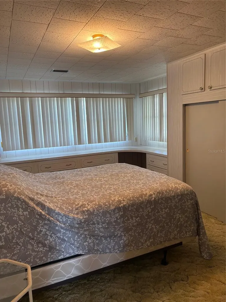 10057 110th Place Largo FL 33773