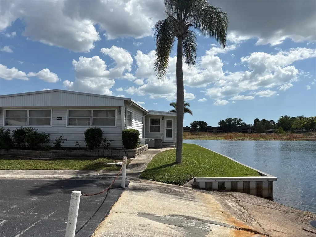 10057 110th Place Largo FL 33773