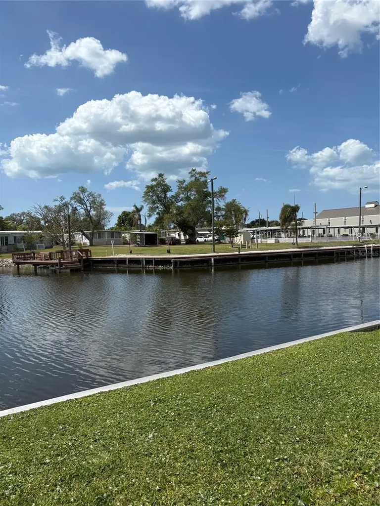 10057 110th Place Largo FL 33773