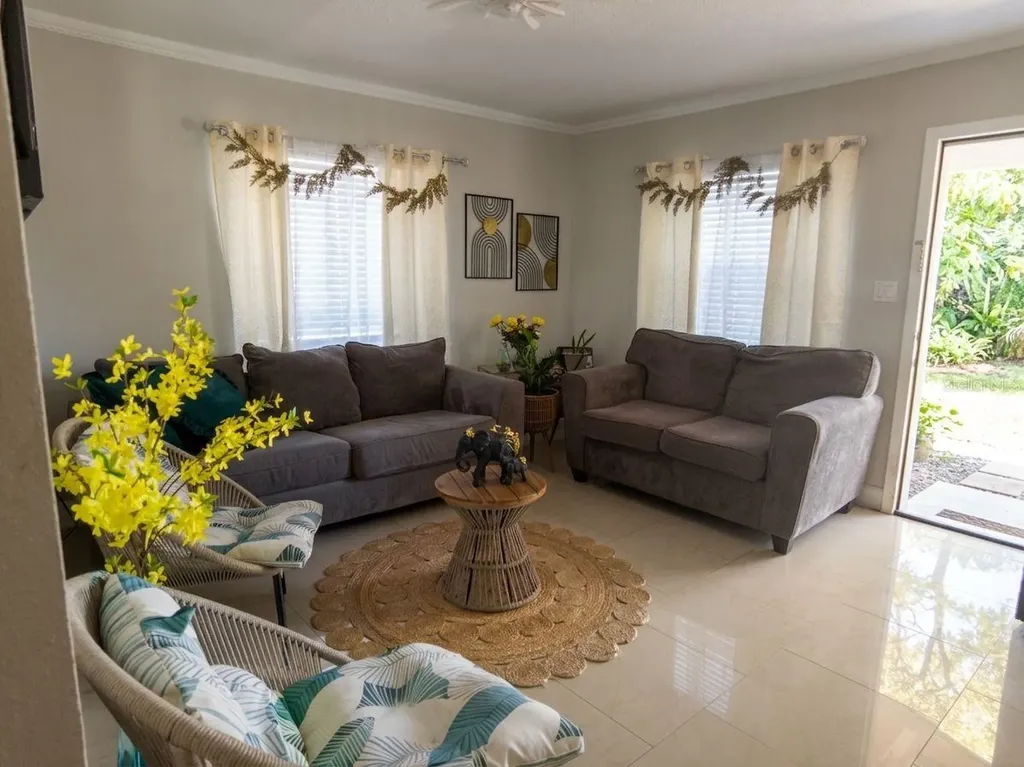 1707 Marvy Avenue Tampa FL 33612