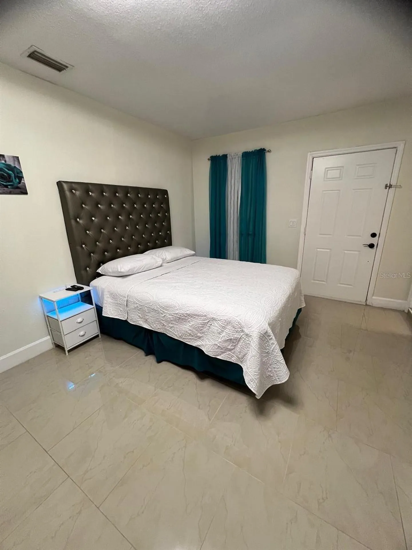 1707 Marvy Avenue Tampa FL 33612