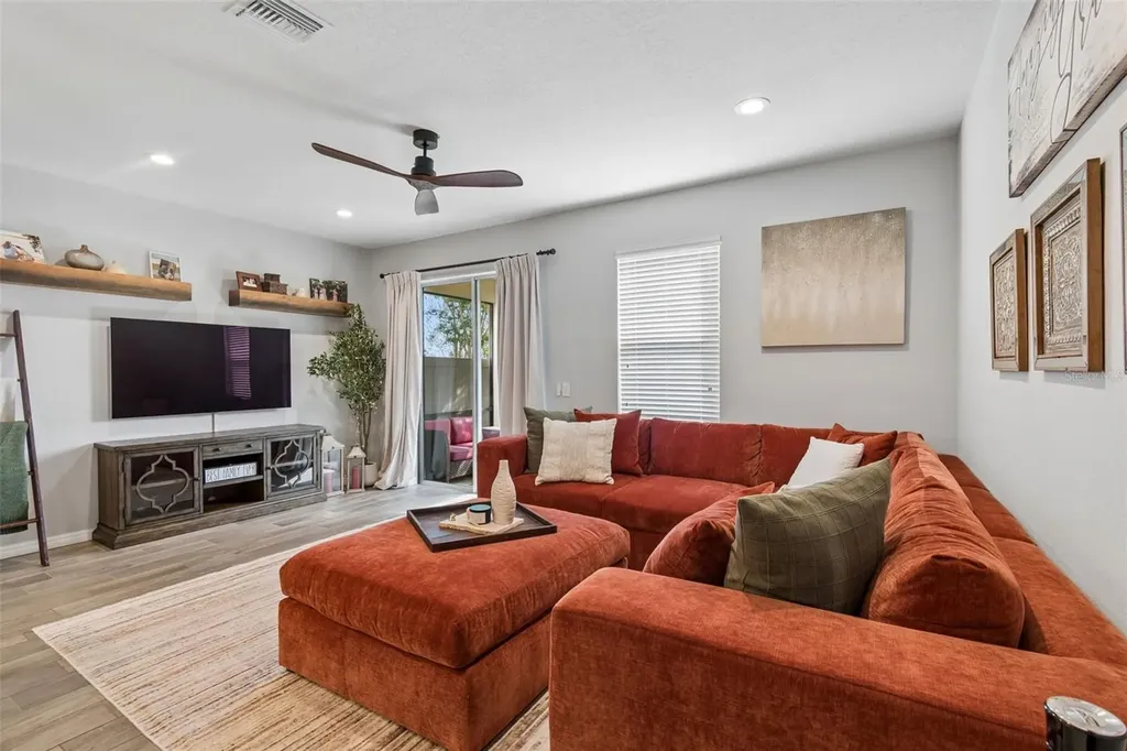2064 Lake Waters Place Lutz FL 33558