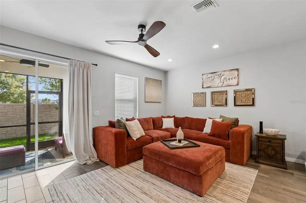 2064 Lake Waters Place Lutz FL 33558