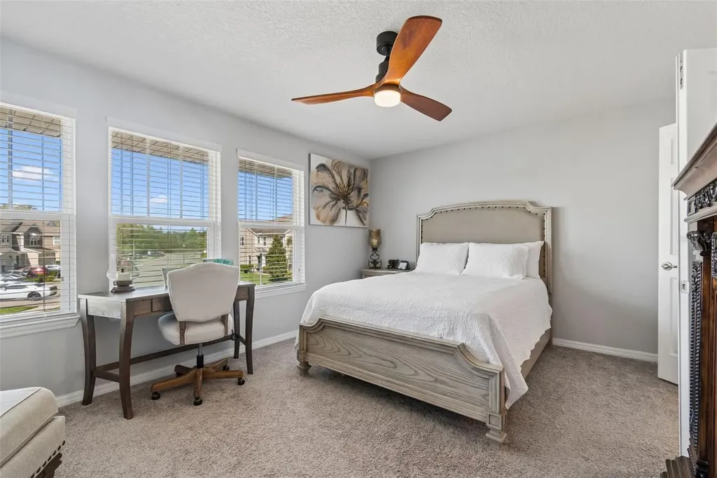 2064 Lake Waters Place Lutz FL 33558