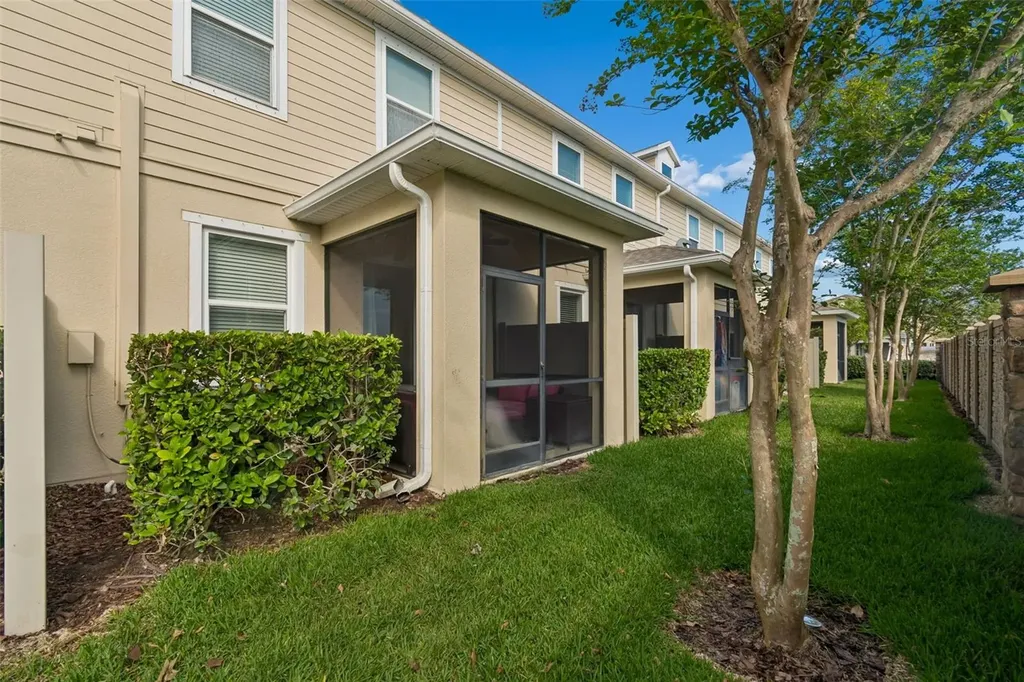 2064 Lake Waters Place Lutz FL 33558