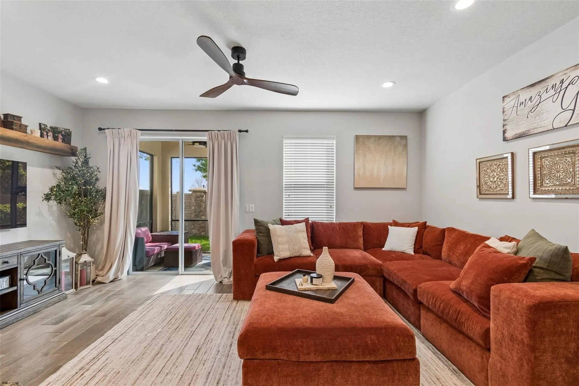 2064 Lake Waters Place Lutz FL 33558