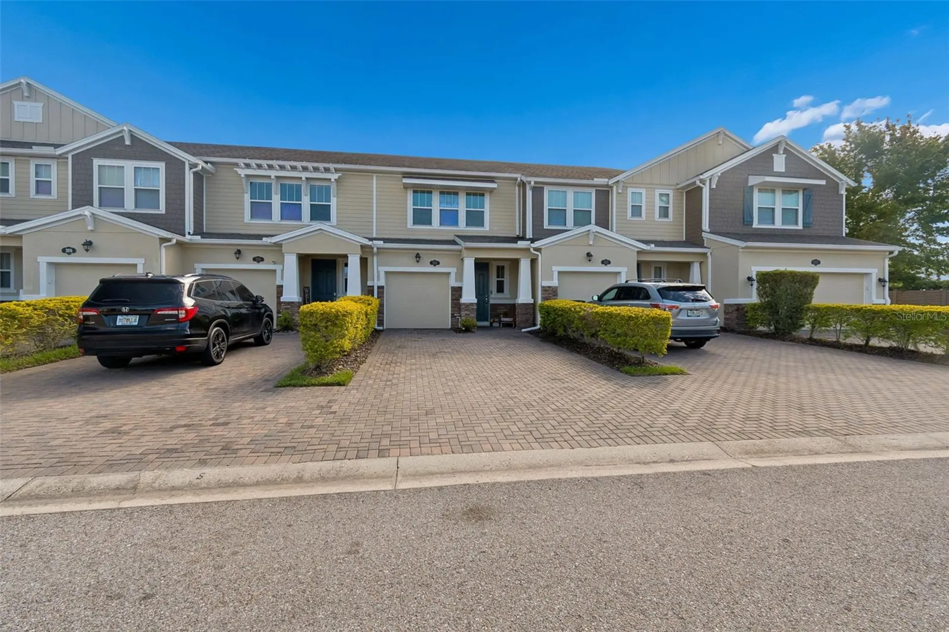 2064 Lake Waters Place Lutz FL 33558
