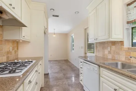 3107 Easy Street Port Charlotte FL 33952