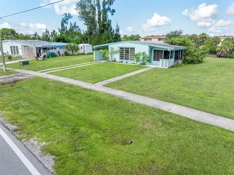 3107 Easy Street Port Charlotte FL 33952
