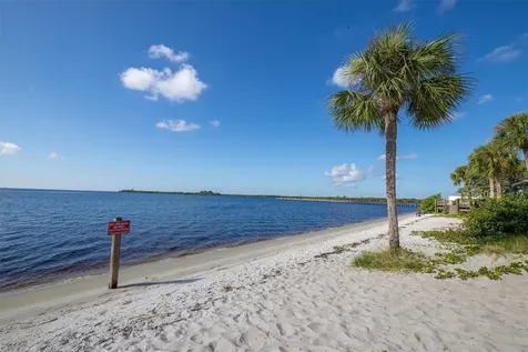 3107 Easy Street Port Charlotte FL 33952