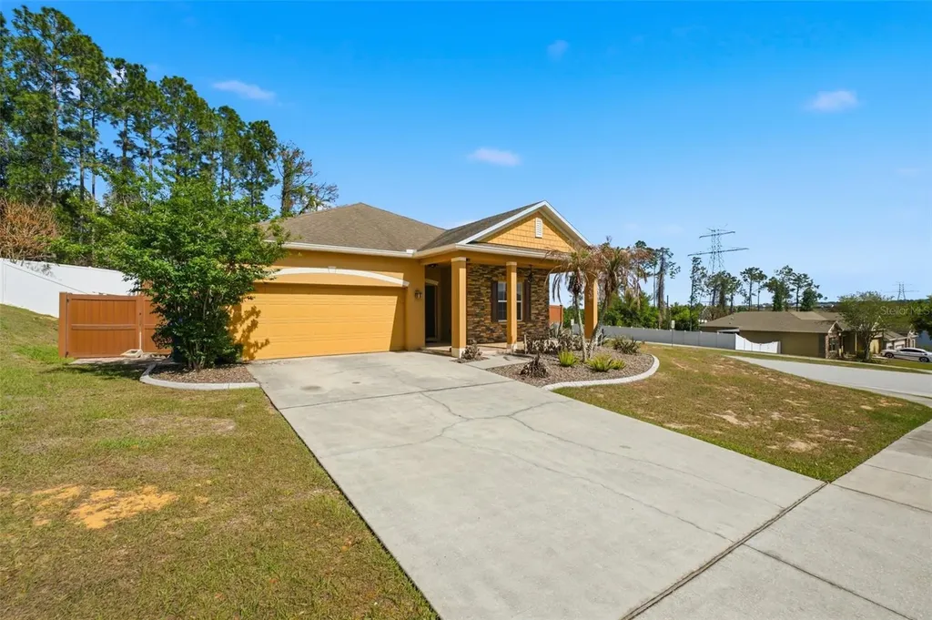 202 Colonial Pine Lane Minneola FL 34715