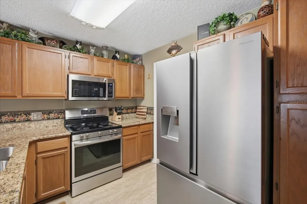 3213 Valley Oaks Drive Tampa FL 33618