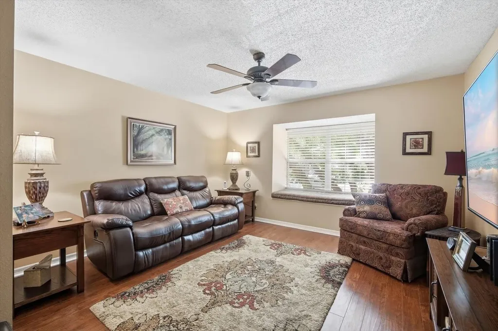 3213 Valley Oaks Drive Tampa FL 33618