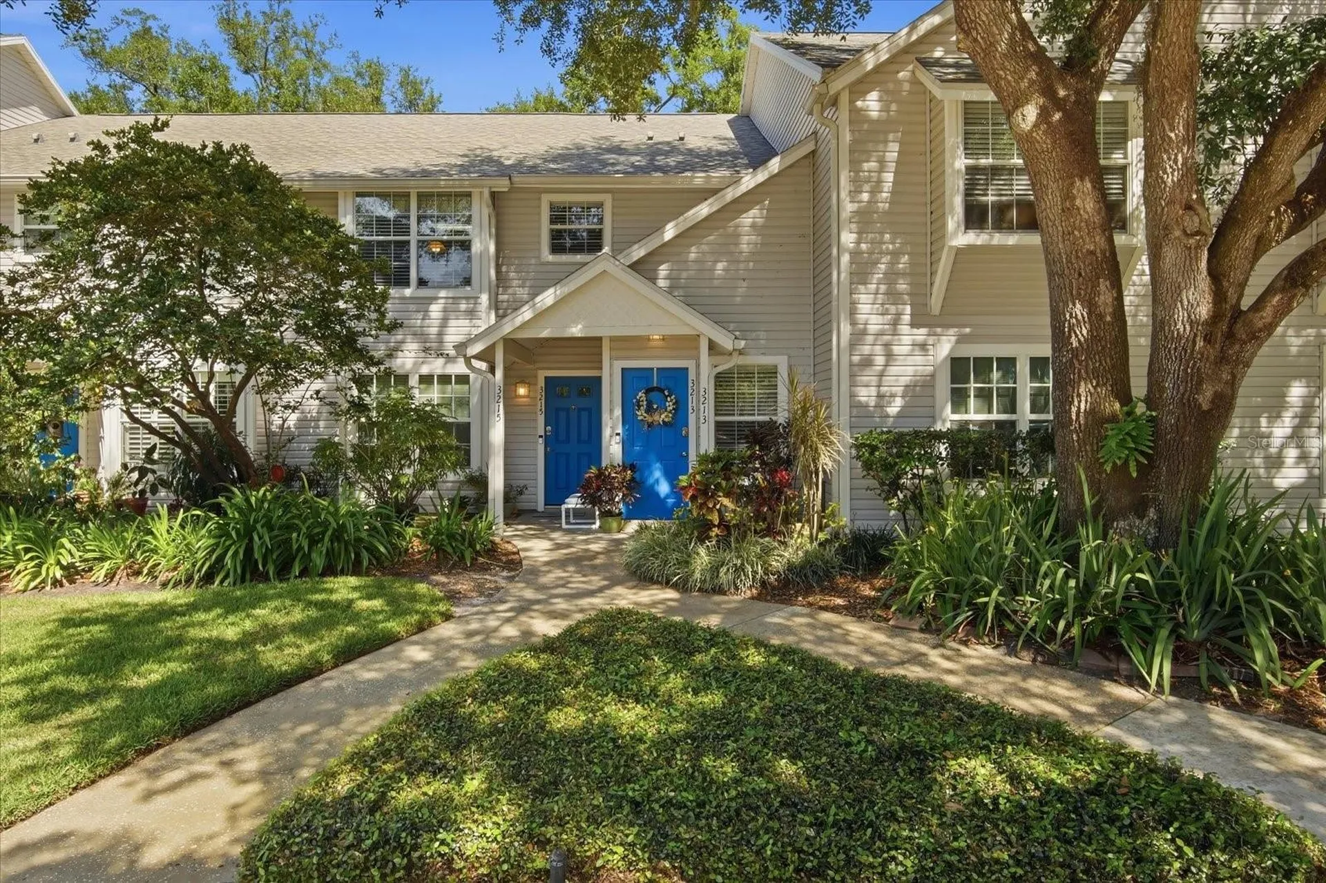 3213 Valley Oaks Drive Tampa FL 33618