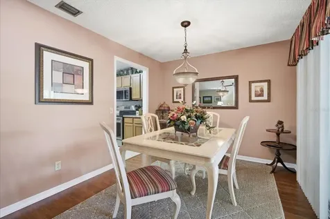 3213 Valley Oaks Drive Tampa FL 33618