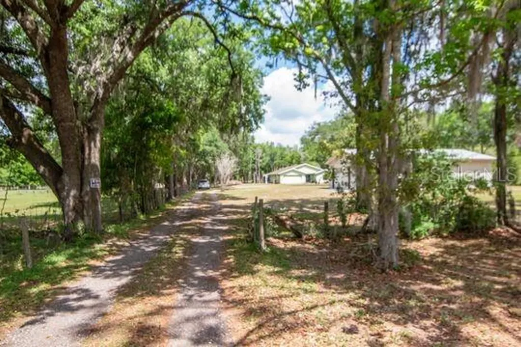 5400 Bruton Road Plant City FL 33565