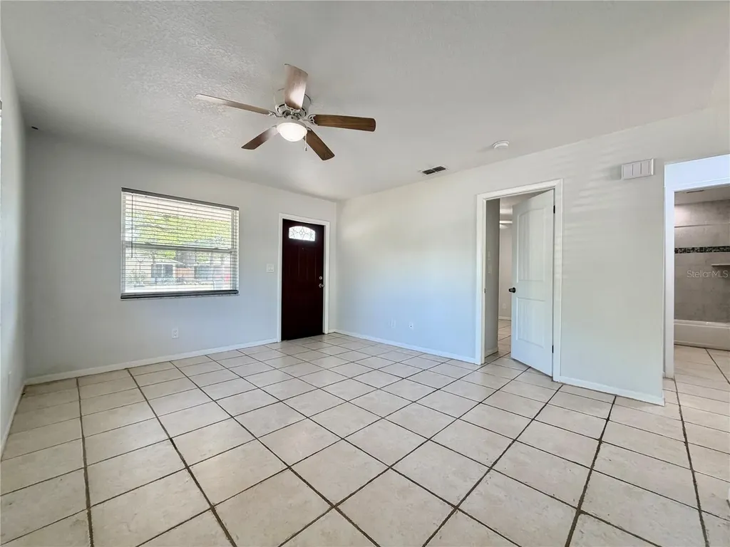 2761 62nd Terrace N St Petersburg FL 33702