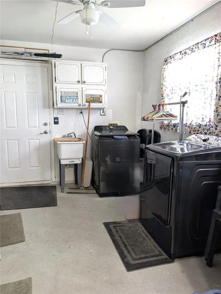 3490 101st Terrace N Pinellas Park FL 33782