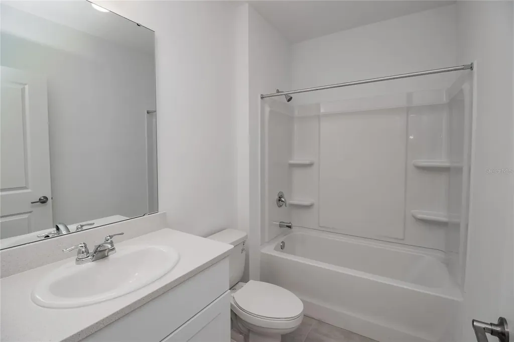 2068 Babbling Brook Boulevard Auburndale FL 33823