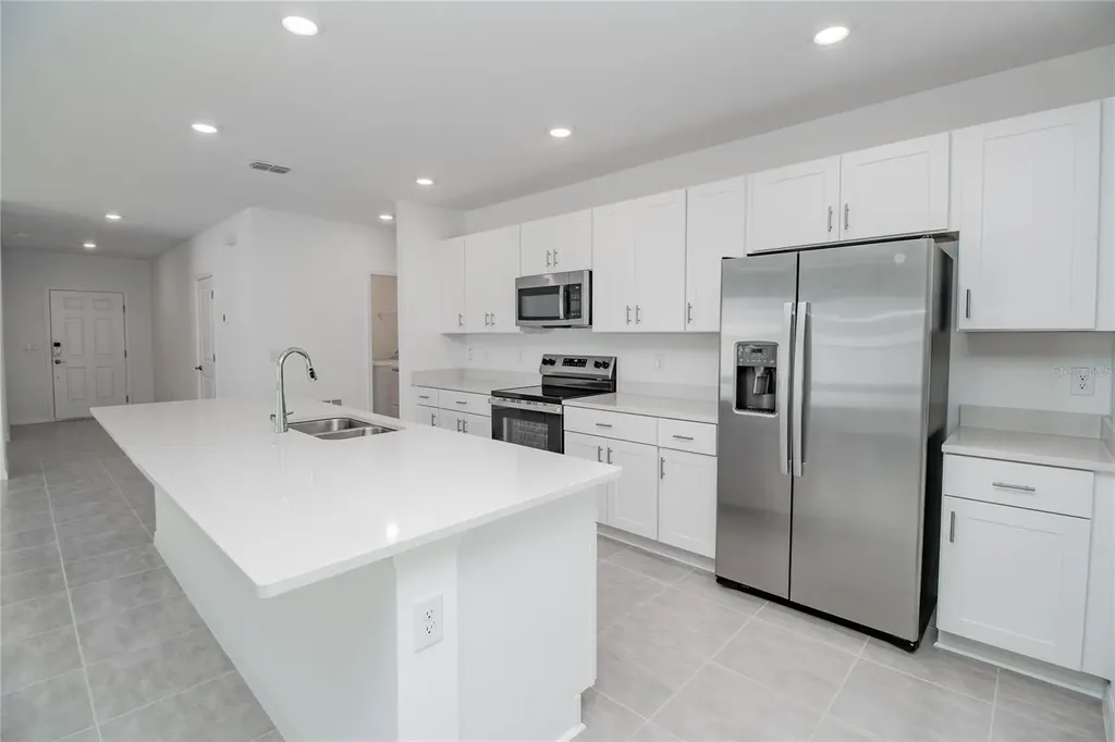 2068 Babbling Brook Boulevard Auburndale FL 33823