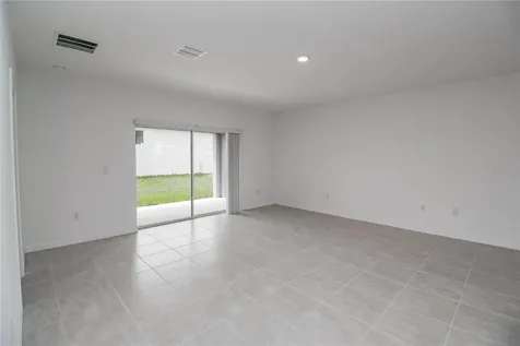 2068 Babbling Brook Boulevard Auburndale FL 33823