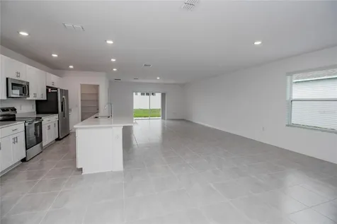 2068 Babbling Brook Boulevard Auburndale FL 33823