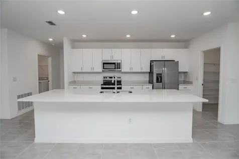 2068 Babbling Brook Boulevard Auburndale FL 33823