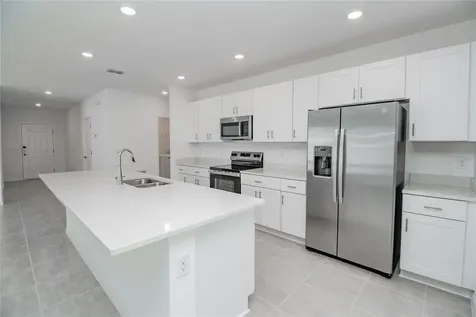 2068 Babbling Brook Boulevard Auburndale FL 33823